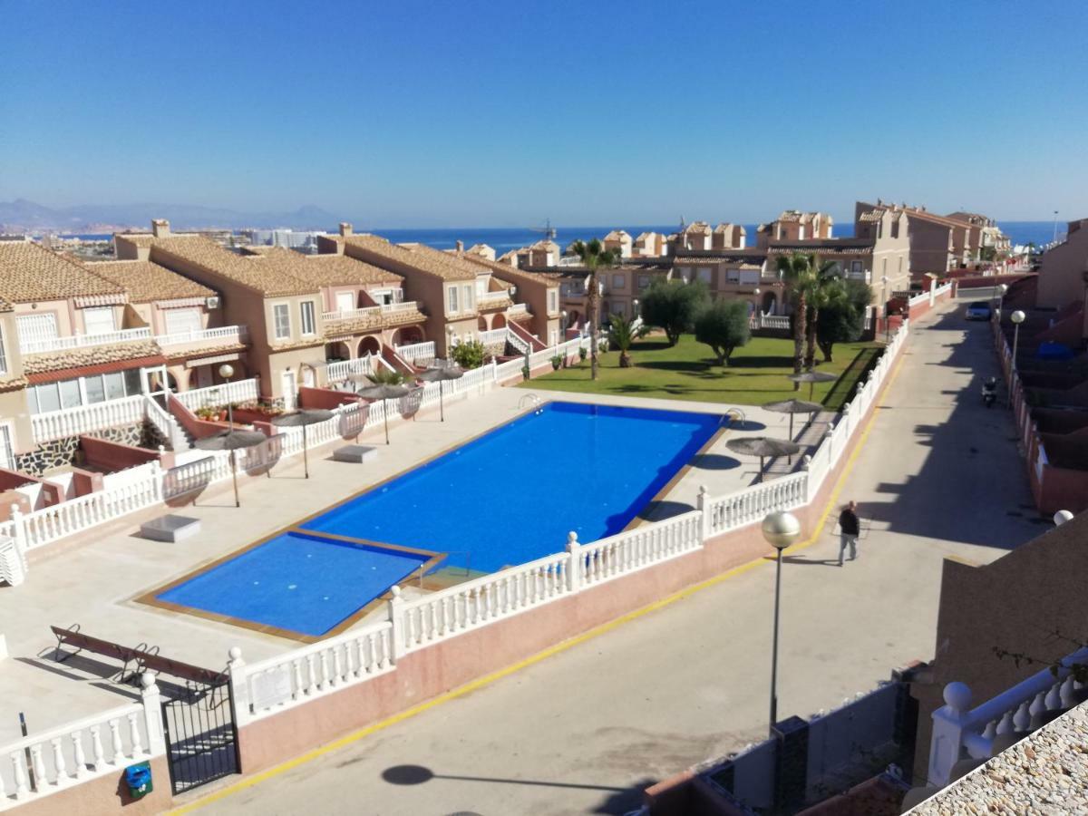 Bungalow Junto A La Piscina, Gran Alacant 산타 폴라 외부 사진